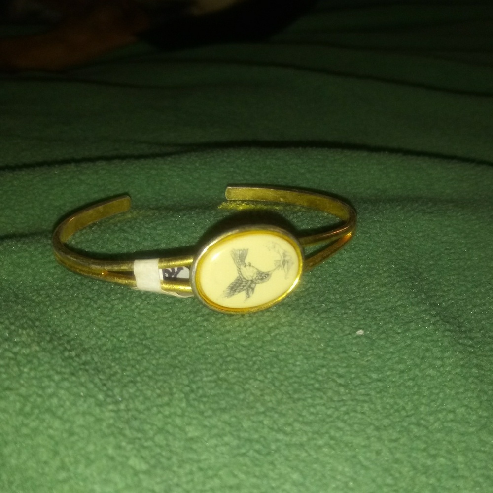 Vintage hummingbird bracelet